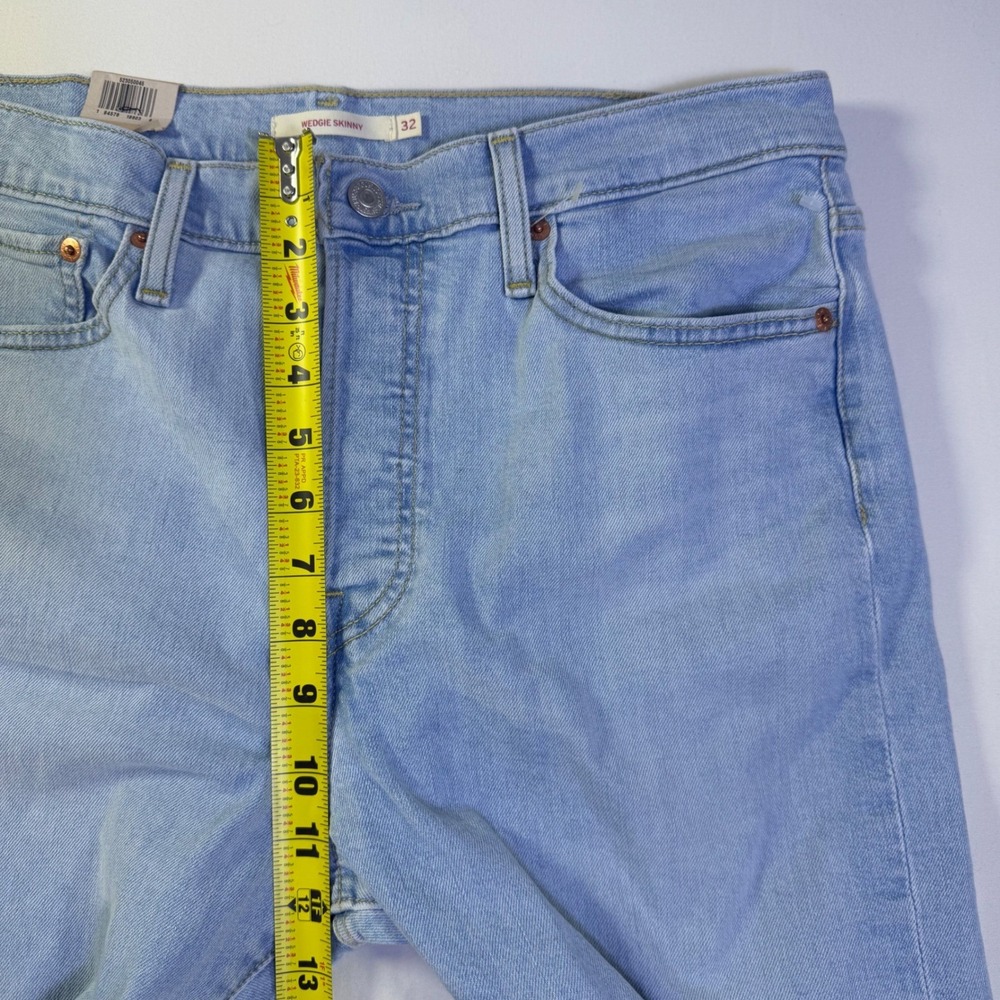 Levi's Wedgie Skinny Jeans Womens 32x26 Light Wash High Rise Button Fly Crop - Picture 12 of 15